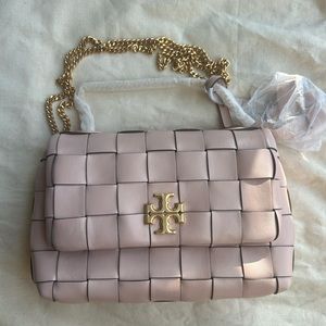NEW 🔥 Tory Burch Kira Heart Woven Mini Bag